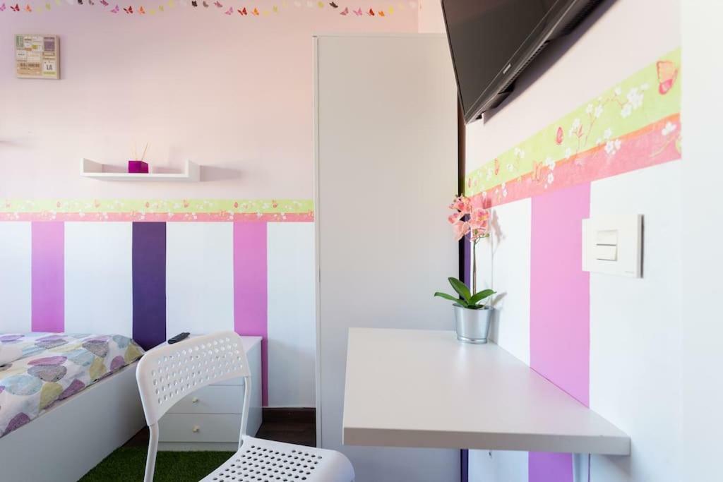 Villa Blanca Tenerife - Private Rooms - Terrace And Bbq, 5 Minutes From The Beach And Airport San Isidro  Kültér fotó