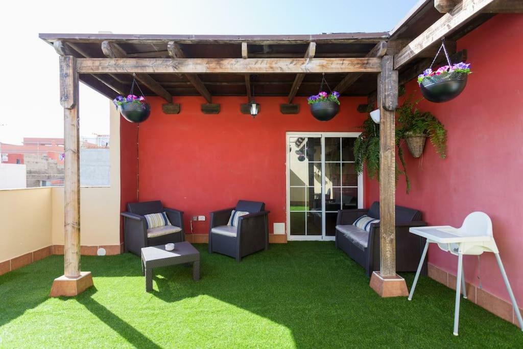 Villa Blanca Tenerife - Private Rooms - Terrace And Bbq, 5 Minutes From The Beach And Airport San Isidro  Kültér fotó